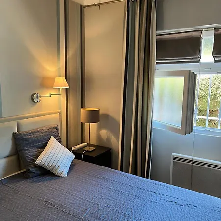 Detente A Juan Les Pins 2 Pieces Climatisee A 500m Des Plages